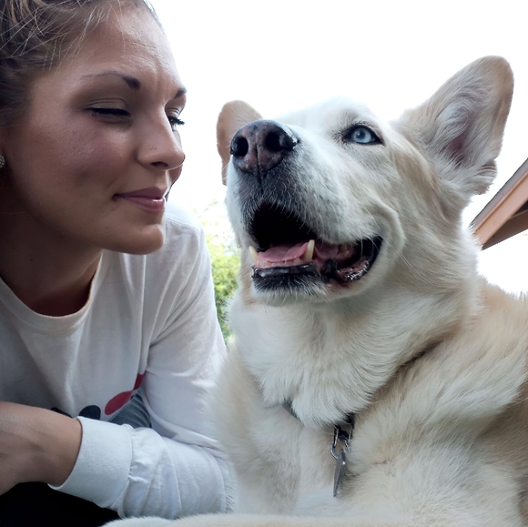 I'm here to buy American Eagle/VS/Vans.. try me! - Picture 5 of 5